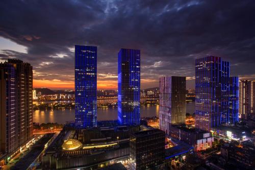 Grand Sun City Hotel-Located city center Metro Access 写真