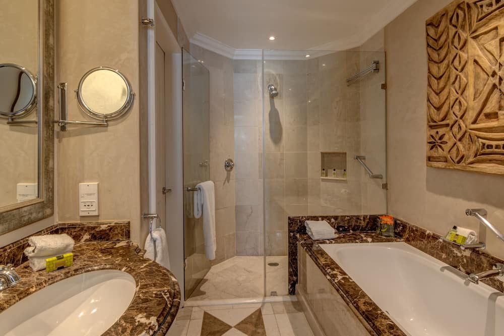 インターコンチネンタル ヨハネスブルグ OR タンボ エアポート ホテル バイ IHG 写真