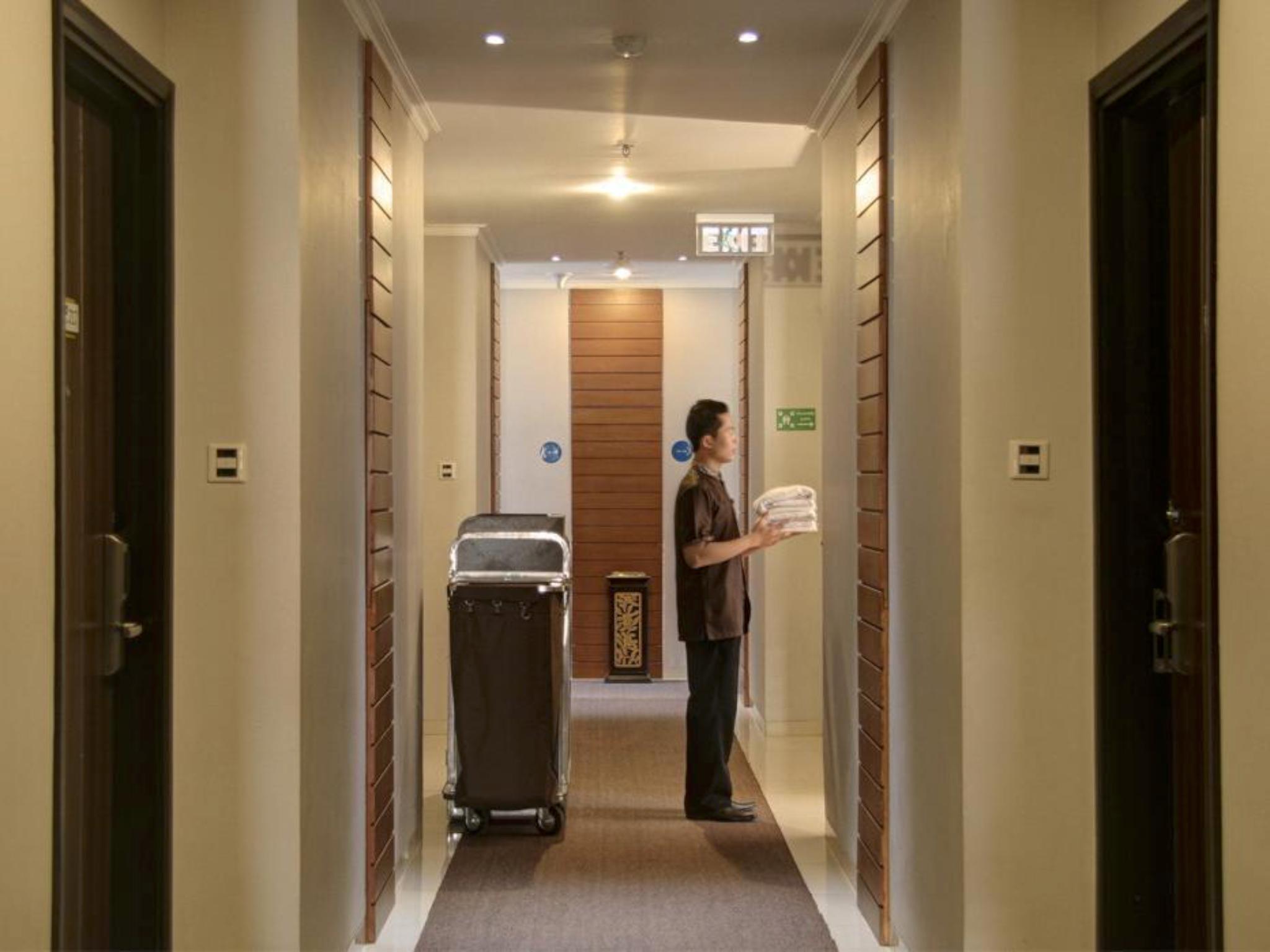 ホテル ダファムペカロンガン 写真