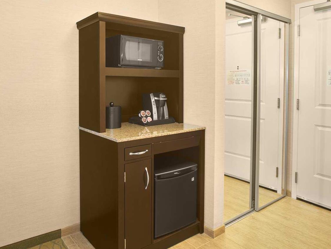 ヒルトン ガーデン イン アクロン 写真