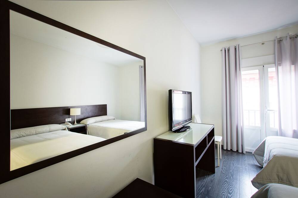 ホテル マドリッド セビリヤ 写真