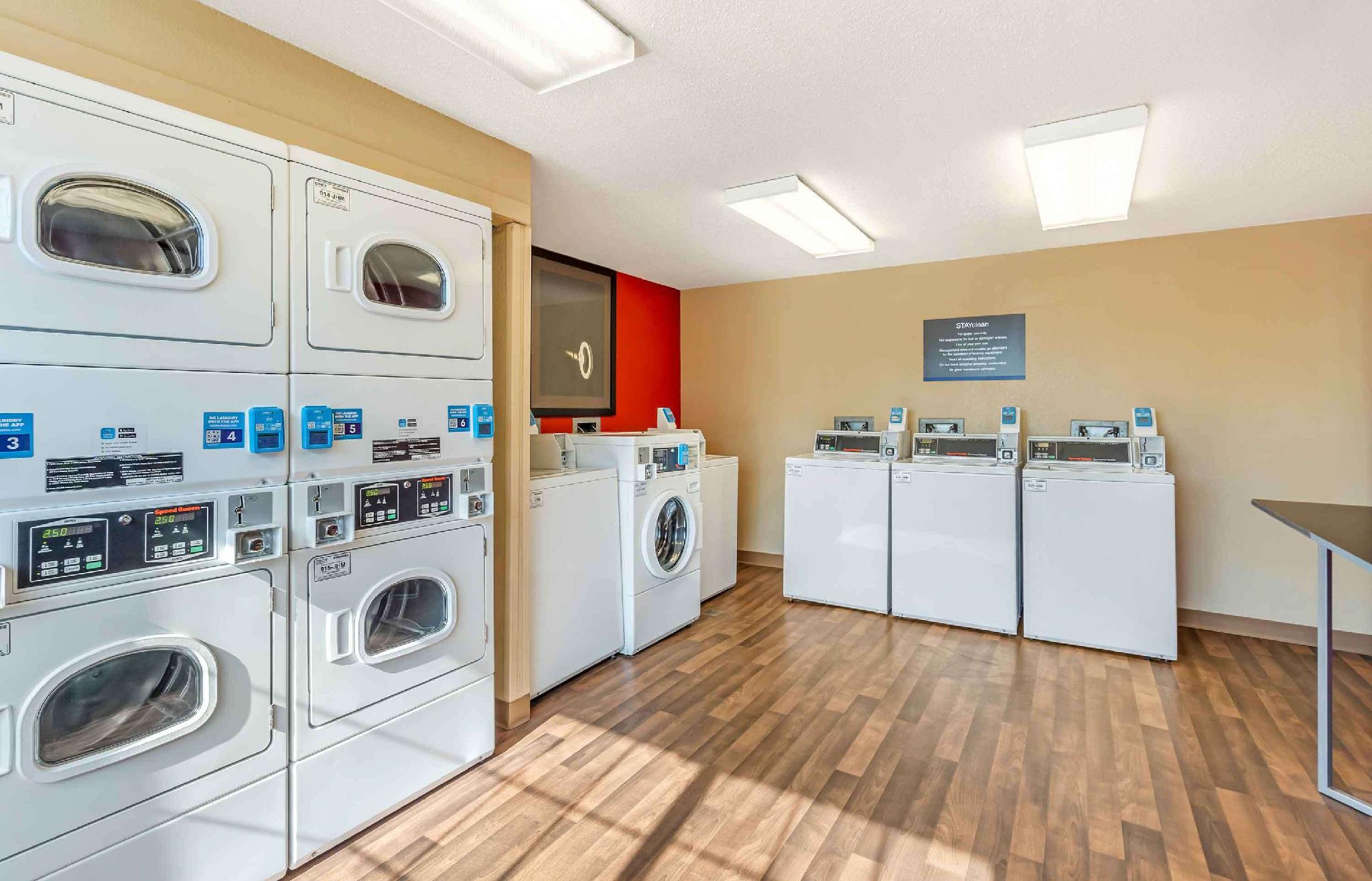 エクステンデット ステイ アメリカ セレクト  スイート シカゴ バーノン ヒルズ リン 写真