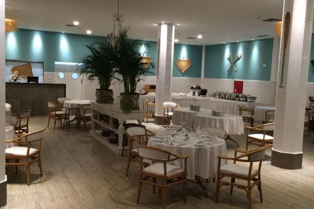 Hotel Baia Azul 写真