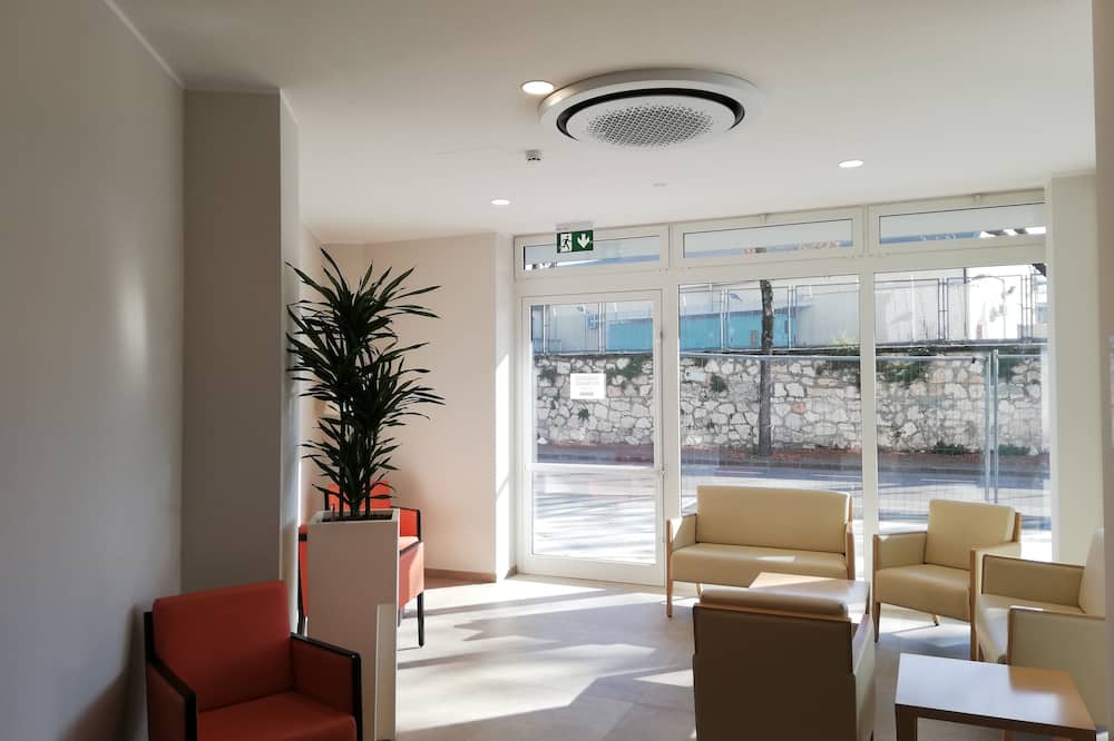 ノボ ホテル ロッシ 写真