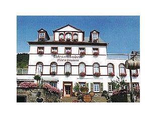 ホテル ヒーロニミ 写真