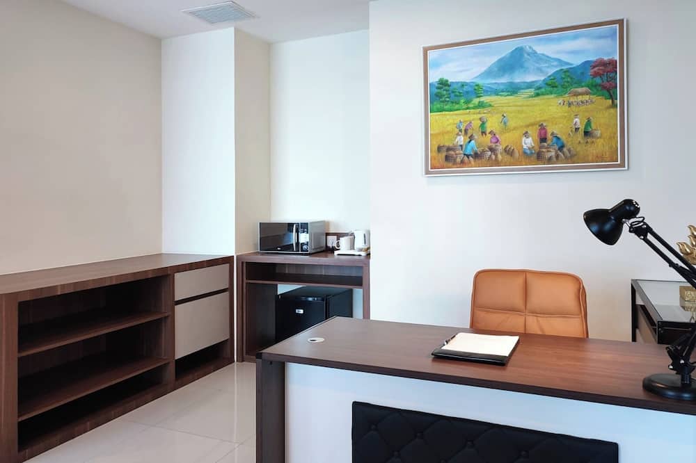 UNHASホテル＆コンベンション 写真