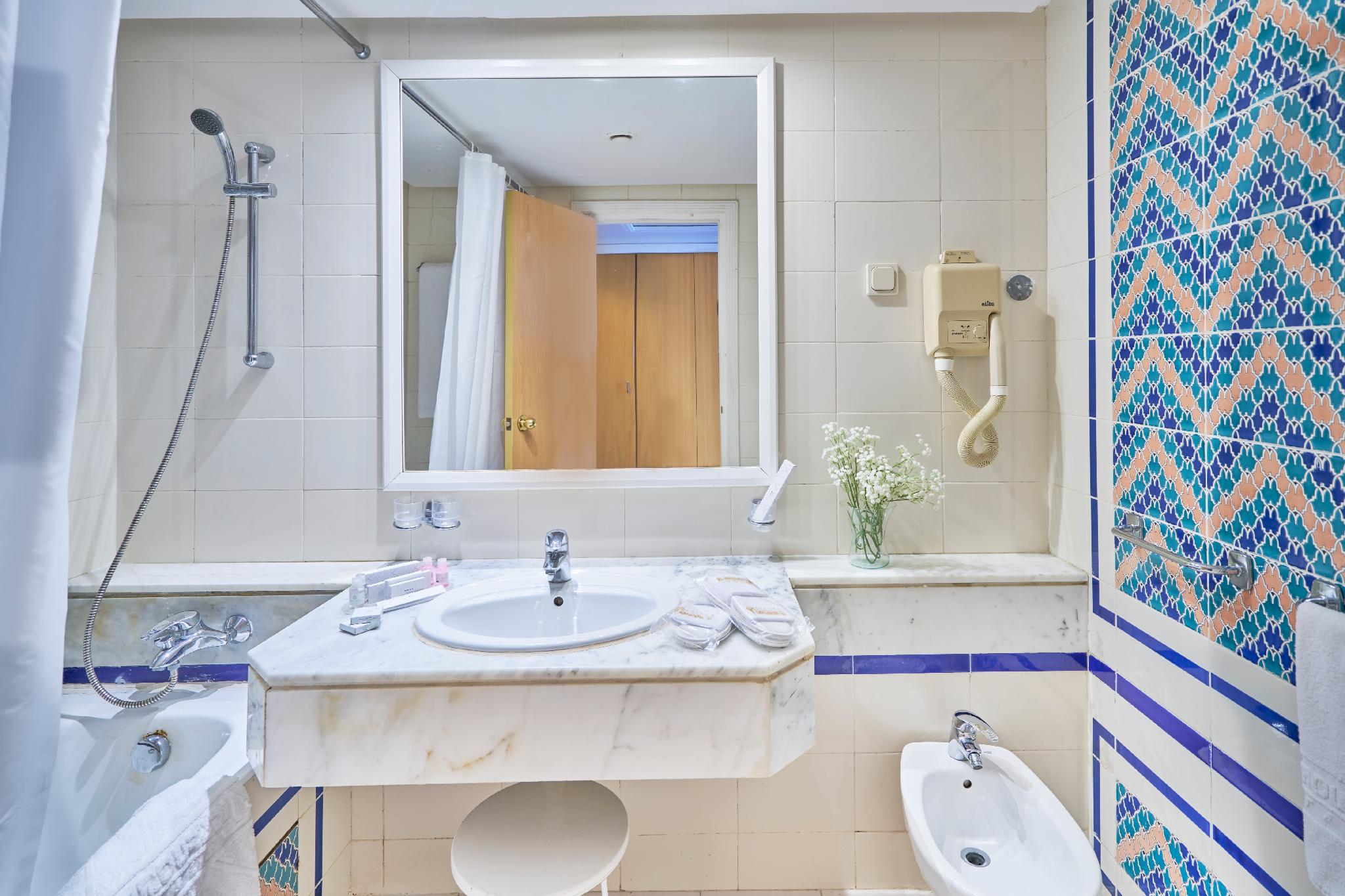 El Mouradi Palace 写真