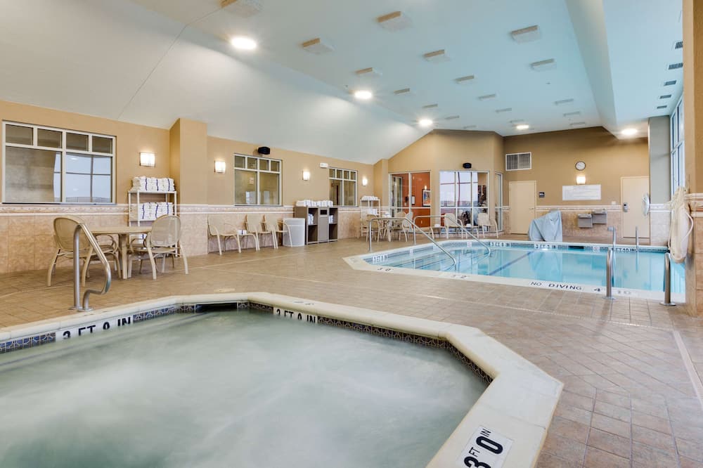 Drury Inn & Suites St. Louis O'Fallon 写真