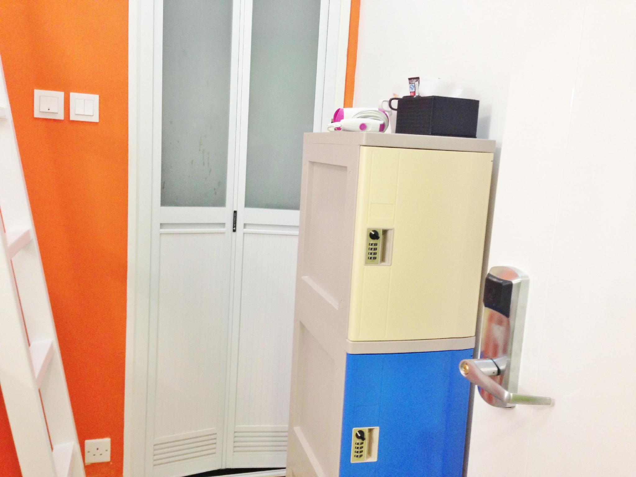 ホーミー イン 写真