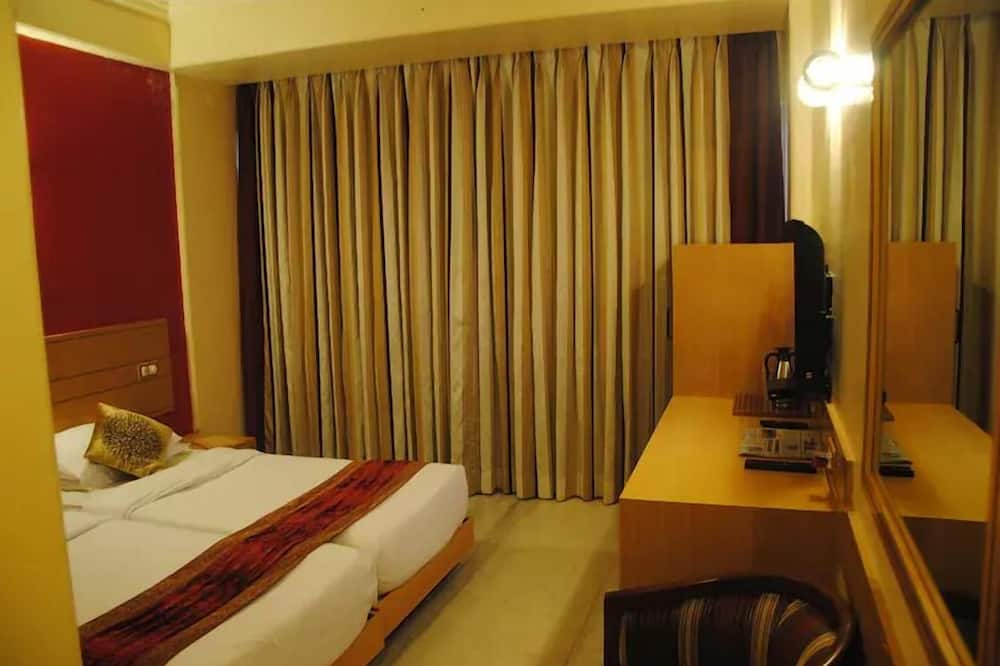 ホテル ミッドランド 写真