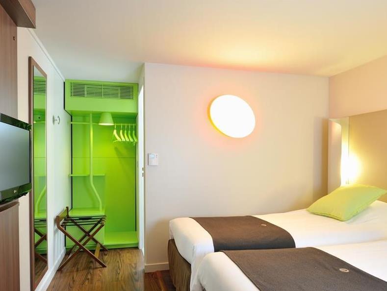 カンパニール オレンジ ホテル 写真