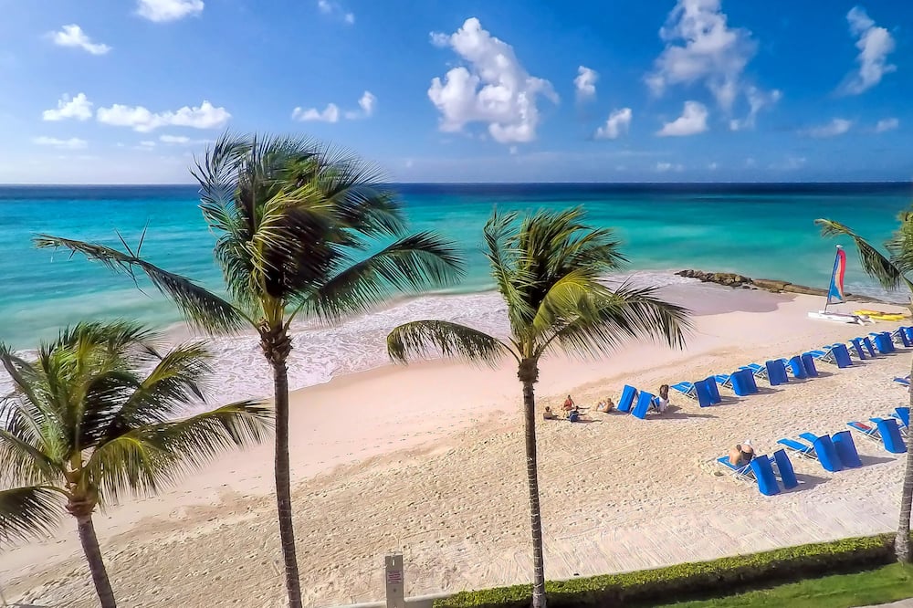 Sea Breeze Beach Hotel 写真