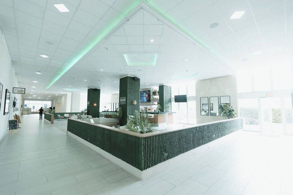 ESJ ビーチ ホテル 写真