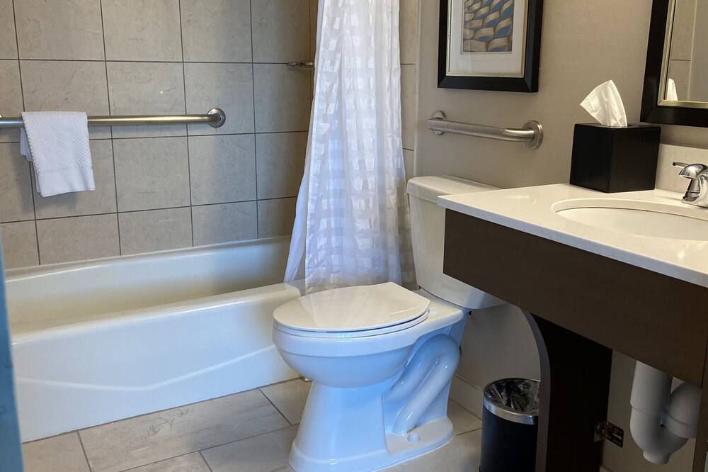 エンバシー スイーツ バイ ヒルトン シカゴ シャウムバーグ ウッドフィールド 写真