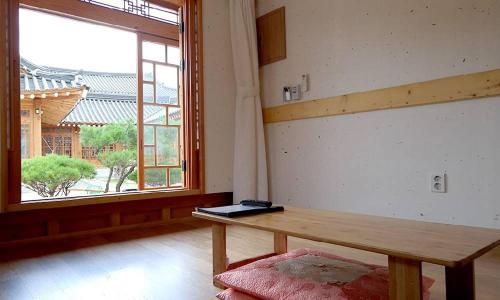 Hwangnamguan Hanok Village 写真