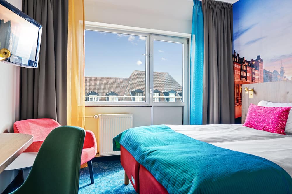 プロフィルホテルズ リッチモンド 写真