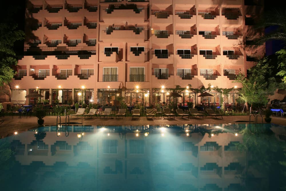 インペリアル ホリデイ ホテル 写真