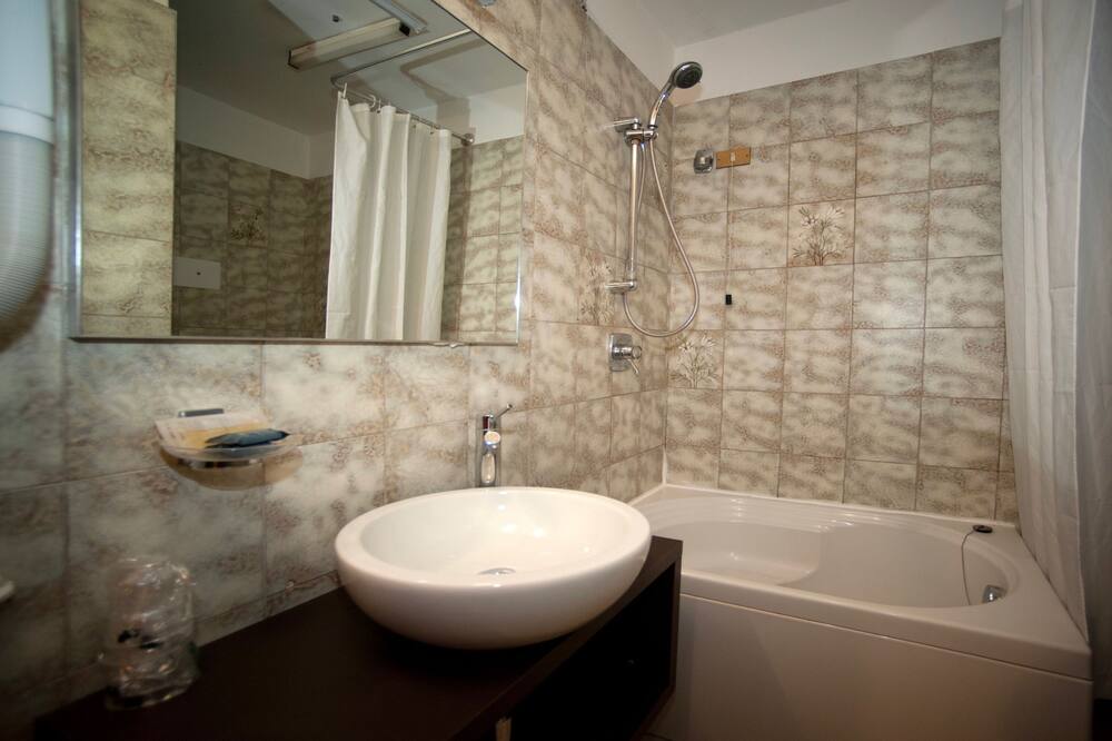 ホテル フォンタナ 写真