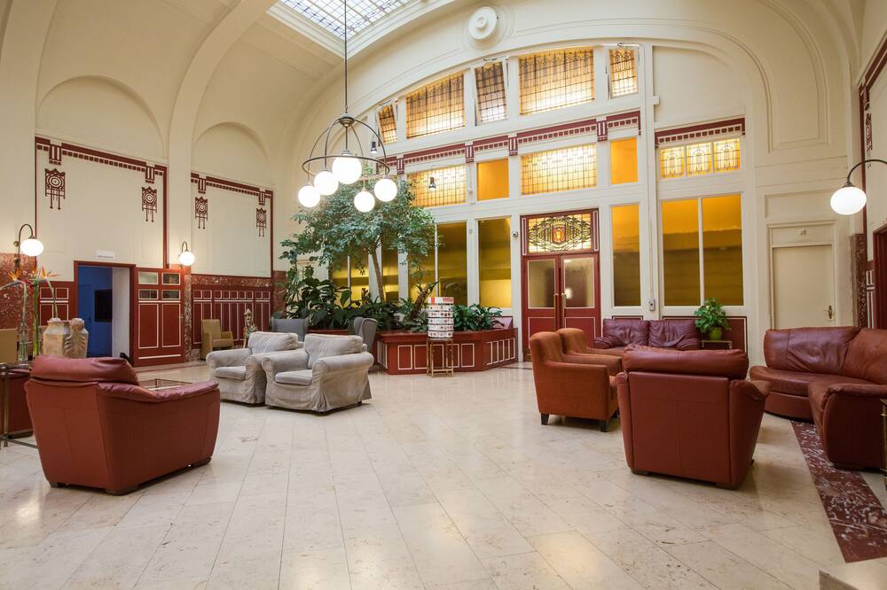 ロー ホテル 写真