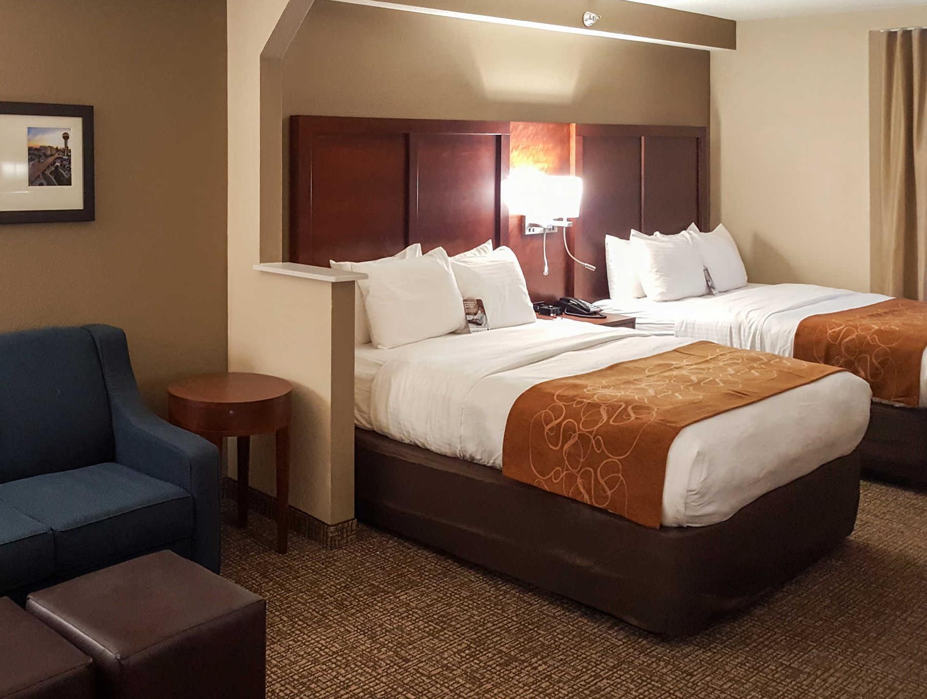 コンフォート スイーツ ノックスビル エアポート 写真