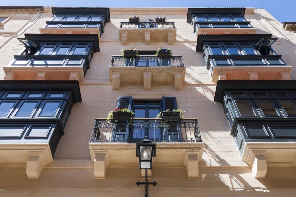 ホテル ラ ファルコネリア 写真