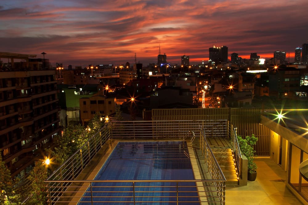 ヘラルド スイーツ ホテル 写真