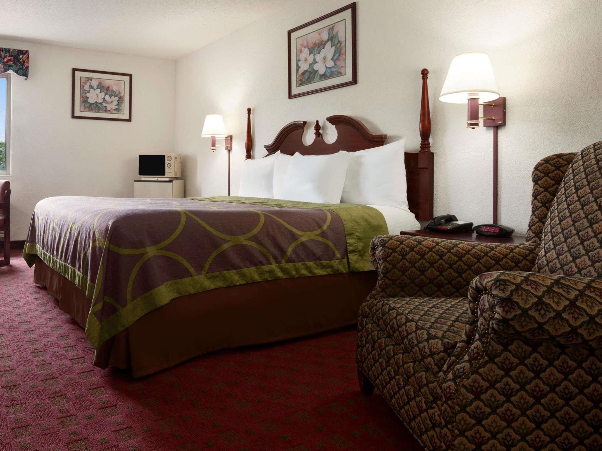 スーパー 8 バイ ウィンダム オーロラ / ネイパービル エリア 写真