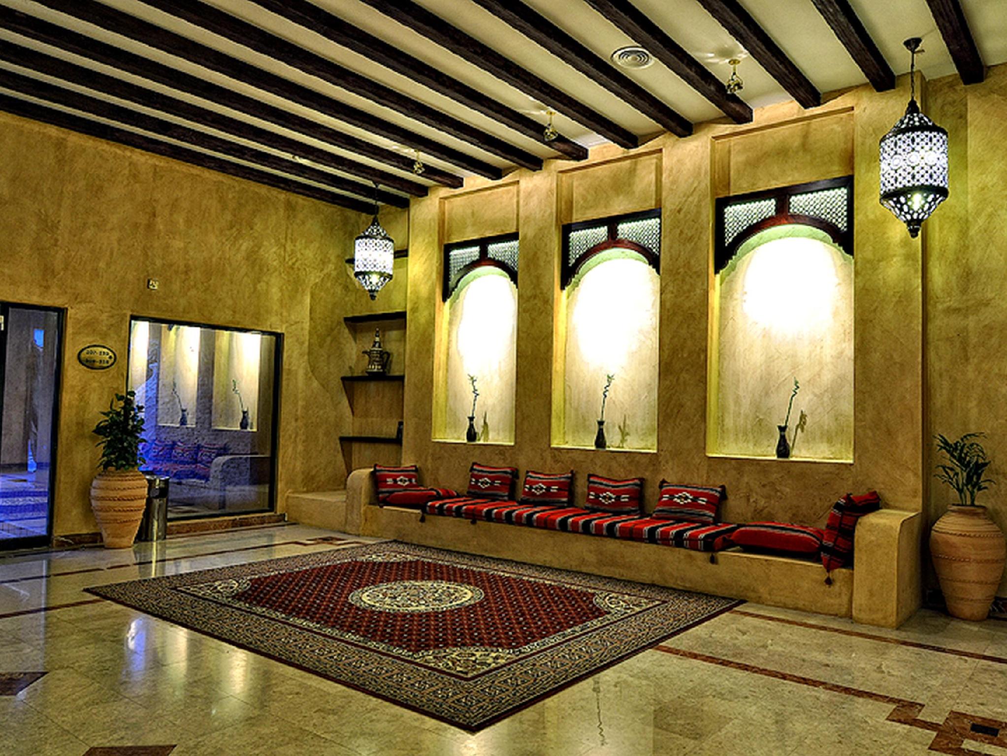 ゴールデン チューリップ ニズワ ホテル 写真