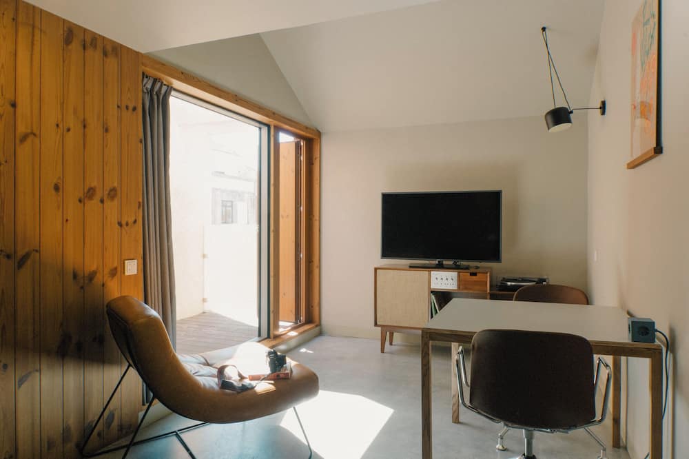 アウトサイト ポルト ムウコ 写真