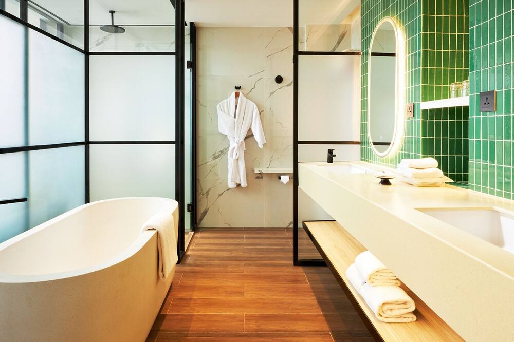 ホリデイ イン バリ サヌール バイ IHG 写真