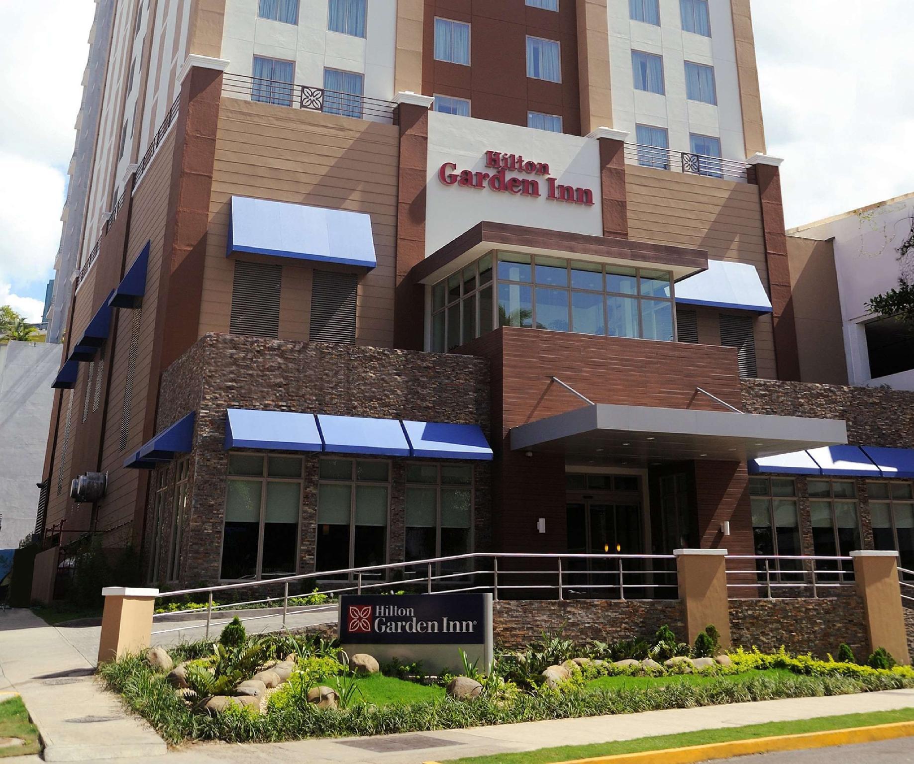 ヒルトン ガーデン イン パナマ シティ ダウンタウン 写真