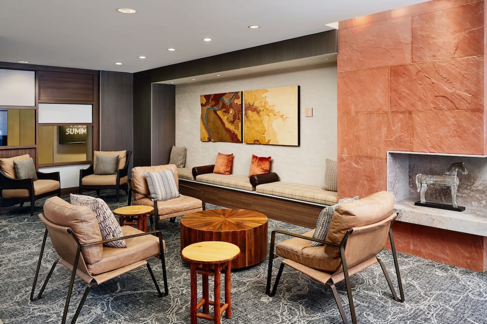 フェアフィールド イン & スイーツ バイ マリオット モアブ 写真