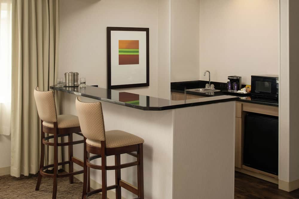 DoubleTree by Hilton Portland - Tigard 写真