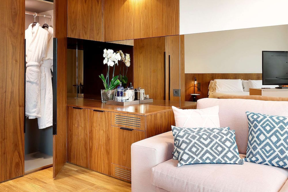 ホテル SB イカリア バルセロナ 写真