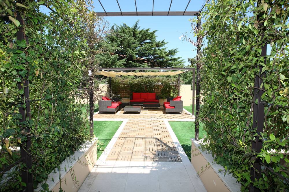 UNA HOTELS Villa dei Platani Foligno 写真