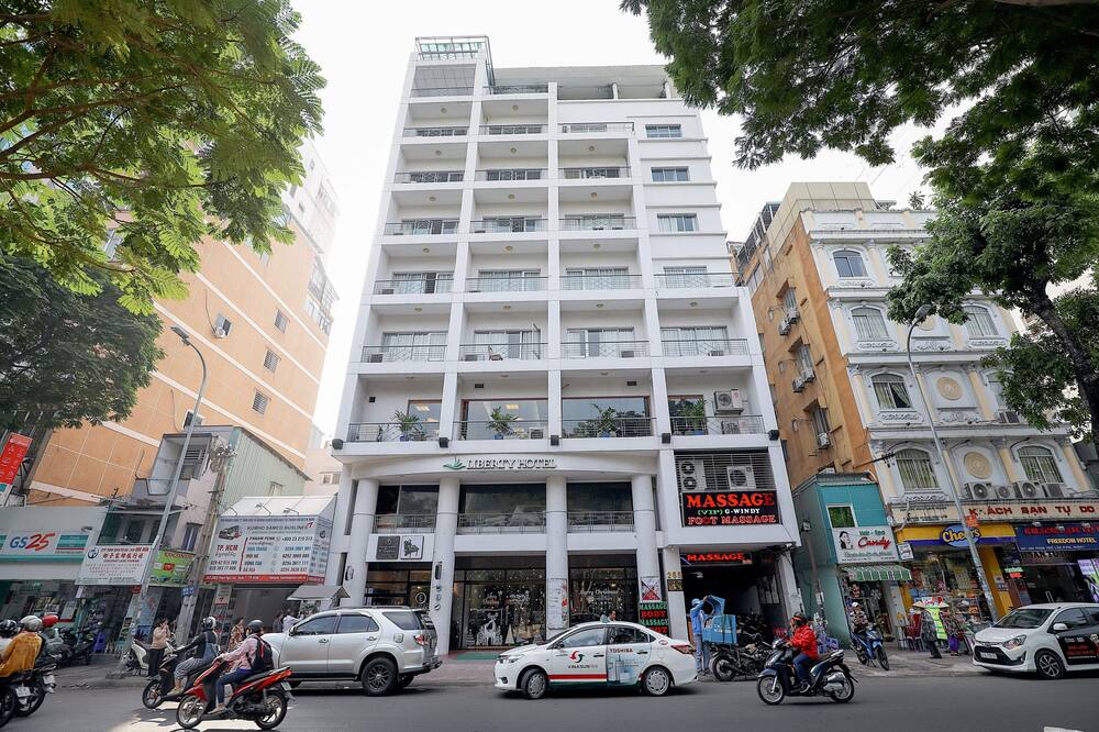 リバティー ホテル サイゴン パークビュー 写真