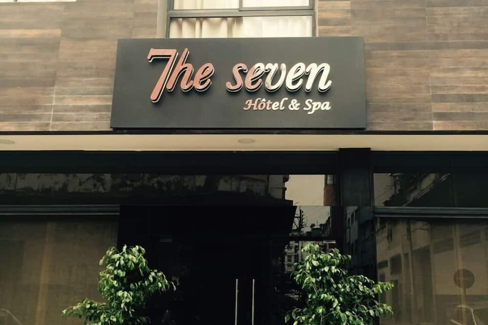 The Seven Hotel & Spa 写真