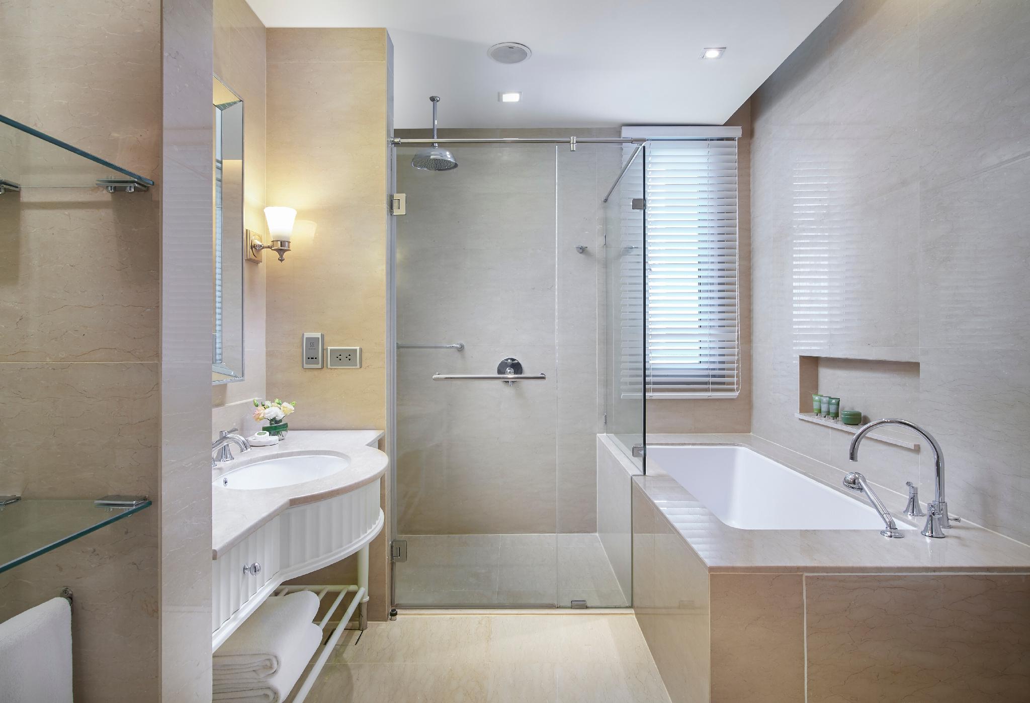 オリエンタル レジデンス バンコク 写真