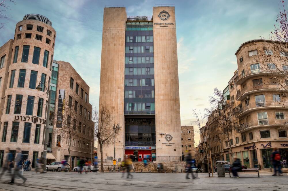 ヘルベルト サムエル エルサレム 写真