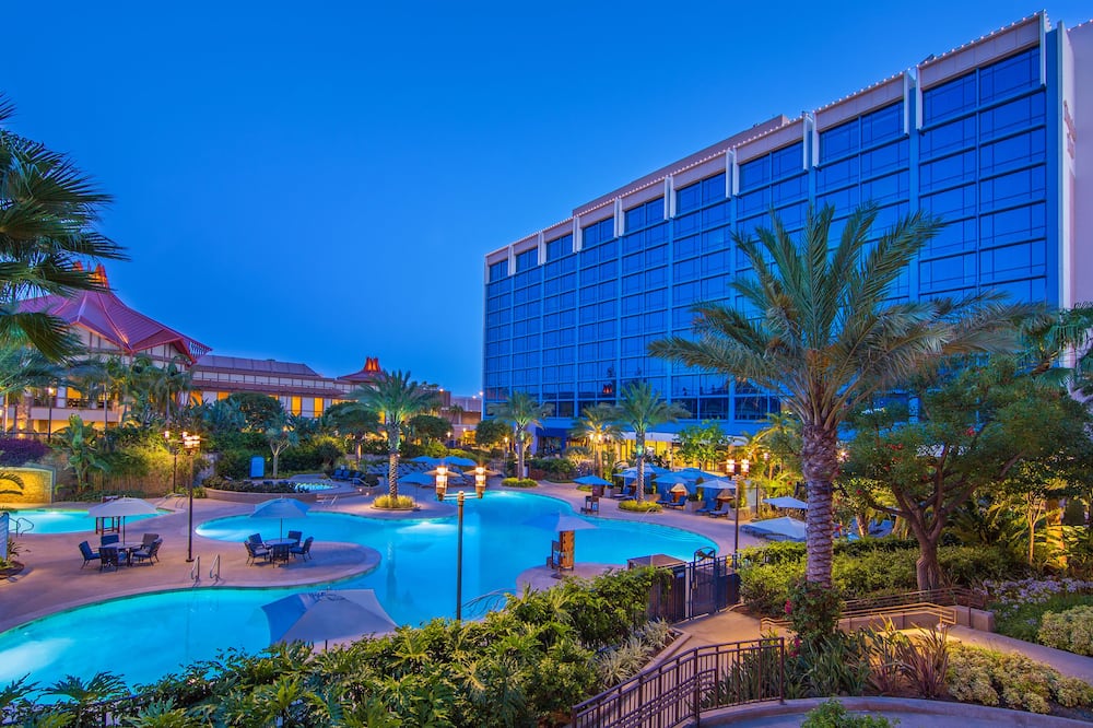 Disneyland Hotel 写真