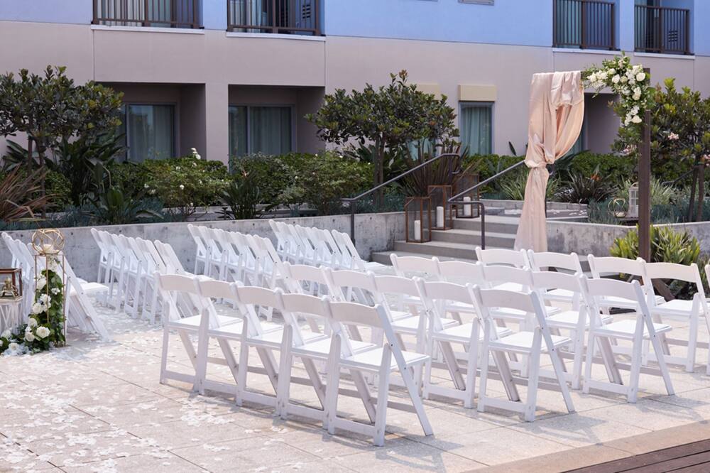 キンプトン ショアブレイク ハンティントンビーチ リゾート バイ IHG 写真