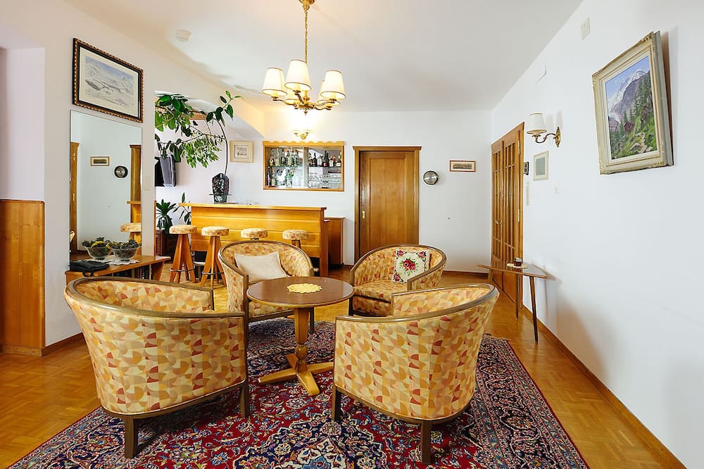 ホテル アルプーベル ツェルマット 写真