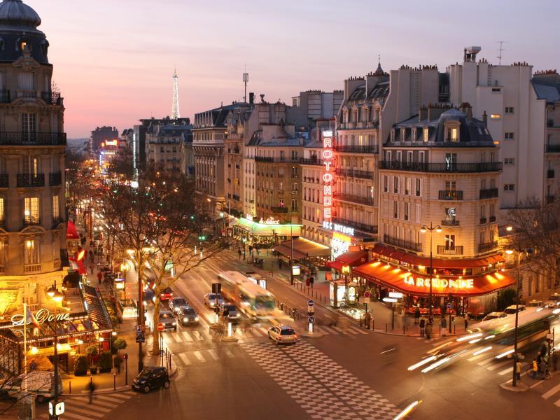 エドゥアール VI バイ マローン 写真