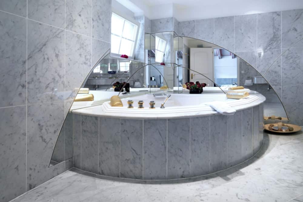 ホテル シュヴァイツァーホフ グルメ & スパ 写真