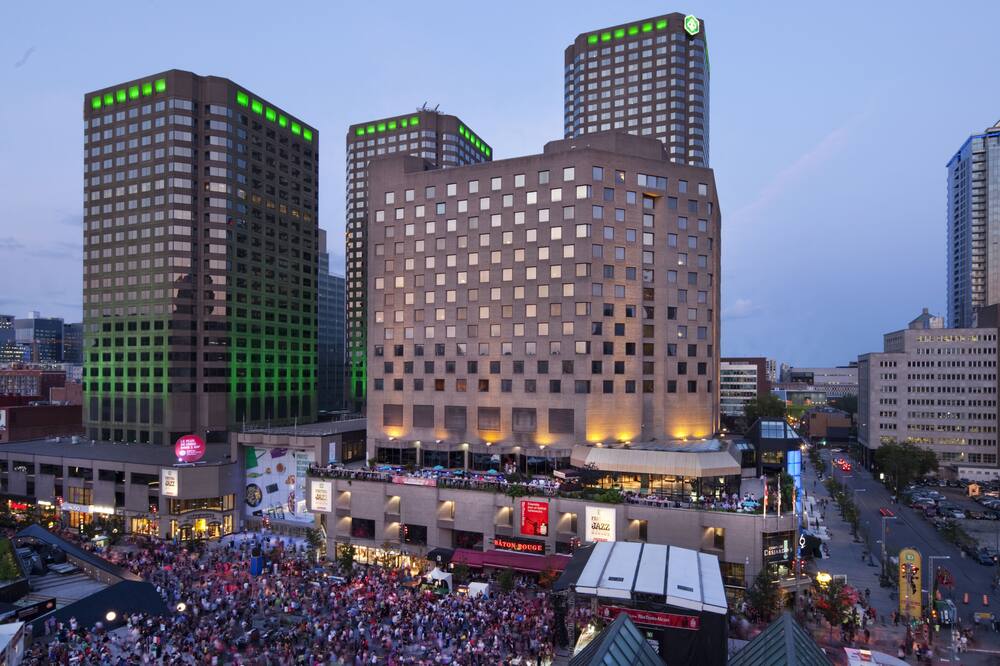 DoubleTree by Hilton Montreal Downtown 写真