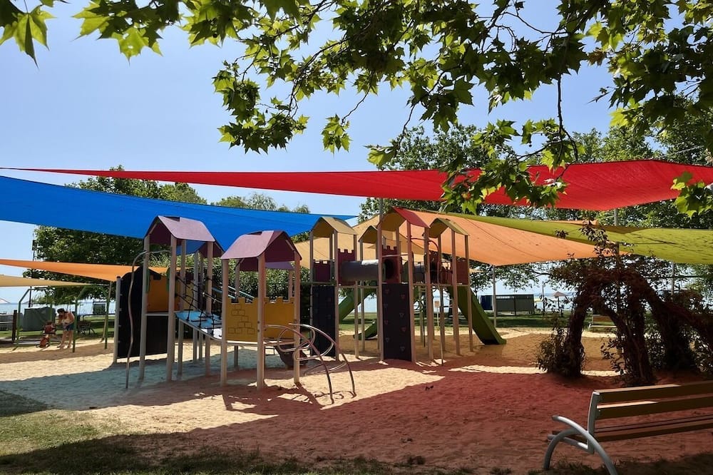 ラロバ ウェルネス ホテル 写真