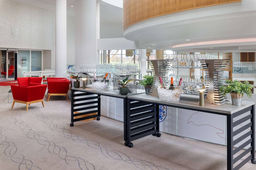 ヒルトン アット セント ジョージズ パーク バートン アポン トレント 写真