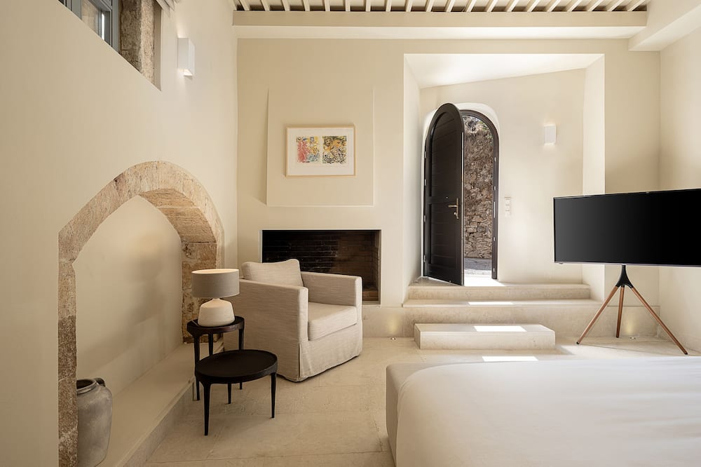 アザデ ハニヤ 写真