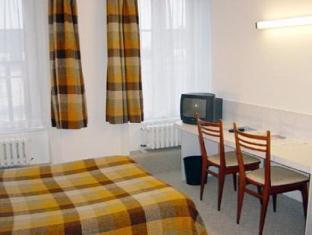 ホテル デュ ルーヴル 写真