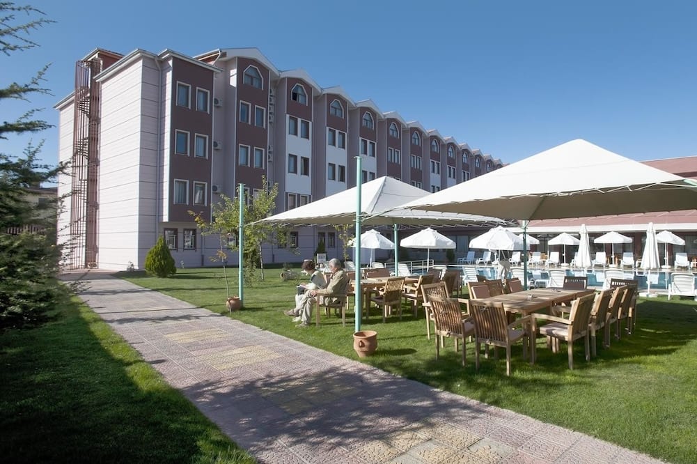 Crystal Kaymaklı Hotel & Spa 写真